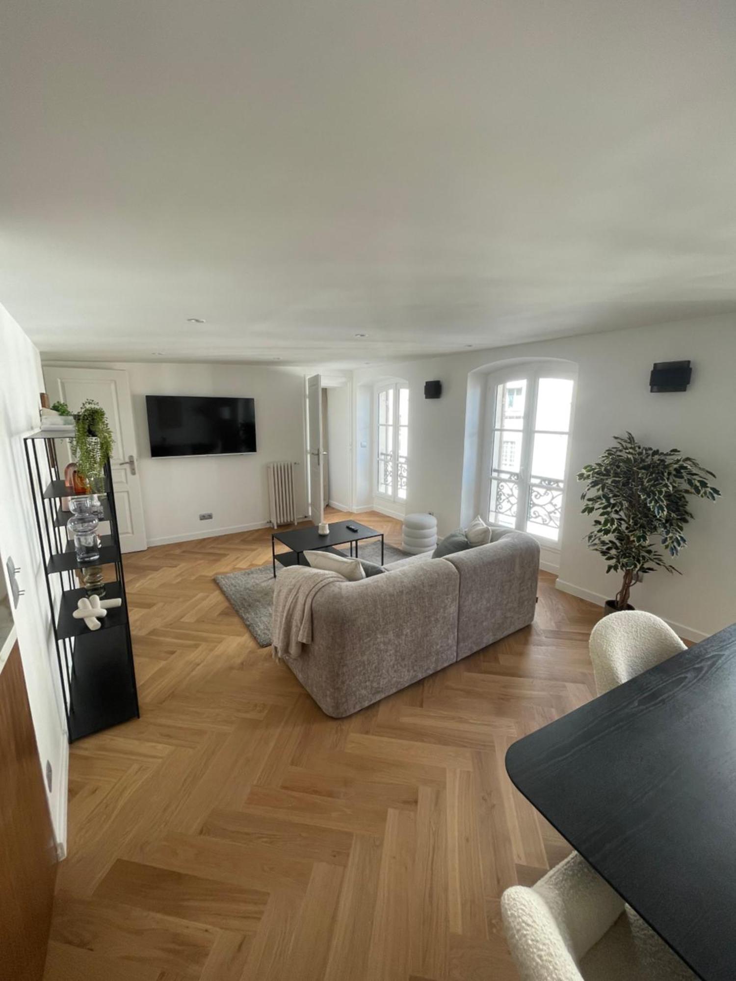 Apartamento Neuf A 500m Des Champs-elysees