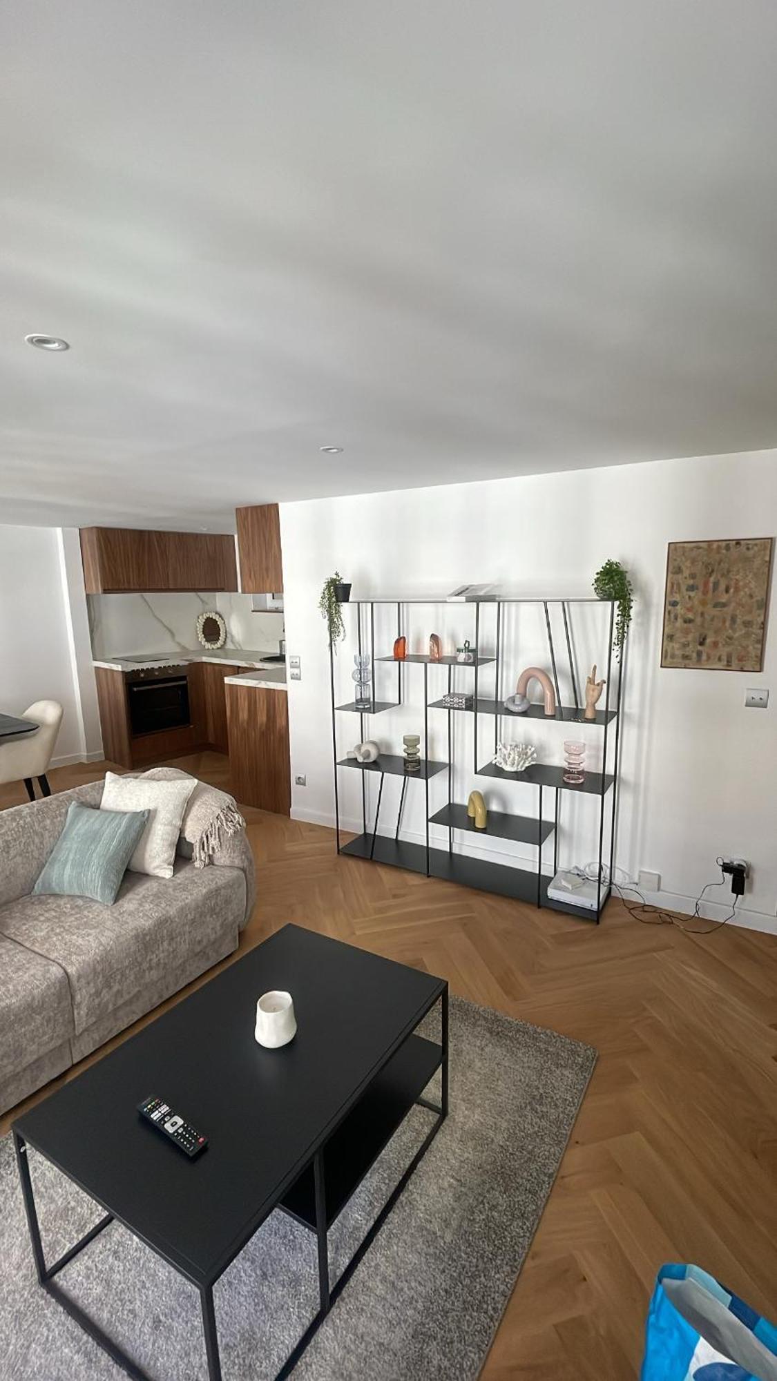 Apartamento Neuf A 500m Des Champs-elysees *